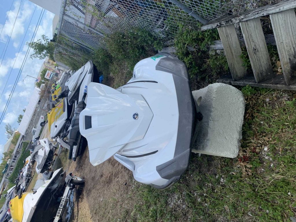 SOLD!!!! 2015 Yamaha VX Waverunners 4 cylinder Deluxe 3500