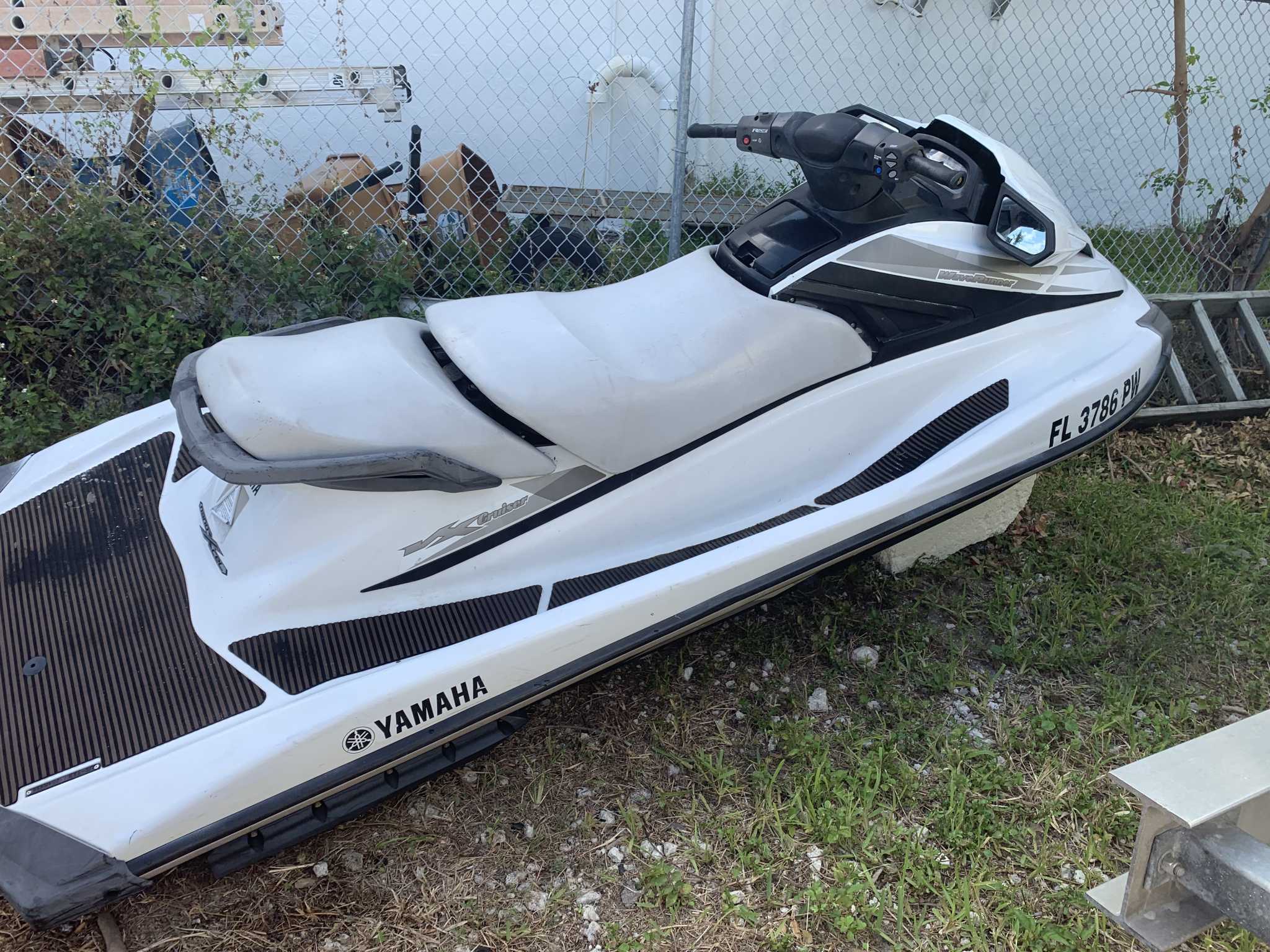 SOLD!!!! 2015 Yamaha VX Waverunners 4 cylinder Deluxe 3500