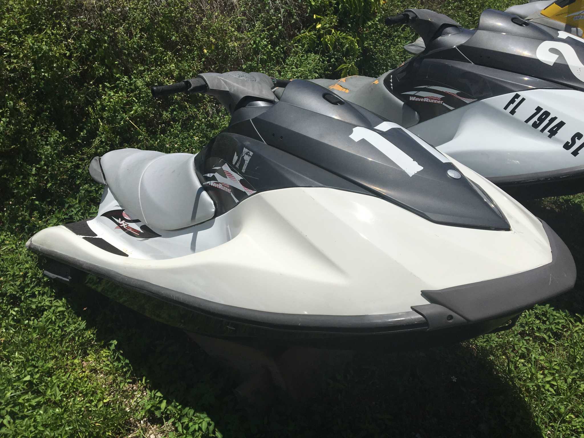 82014 Yamaha VX110 jet skis running 4400 each Powersports Brokers
